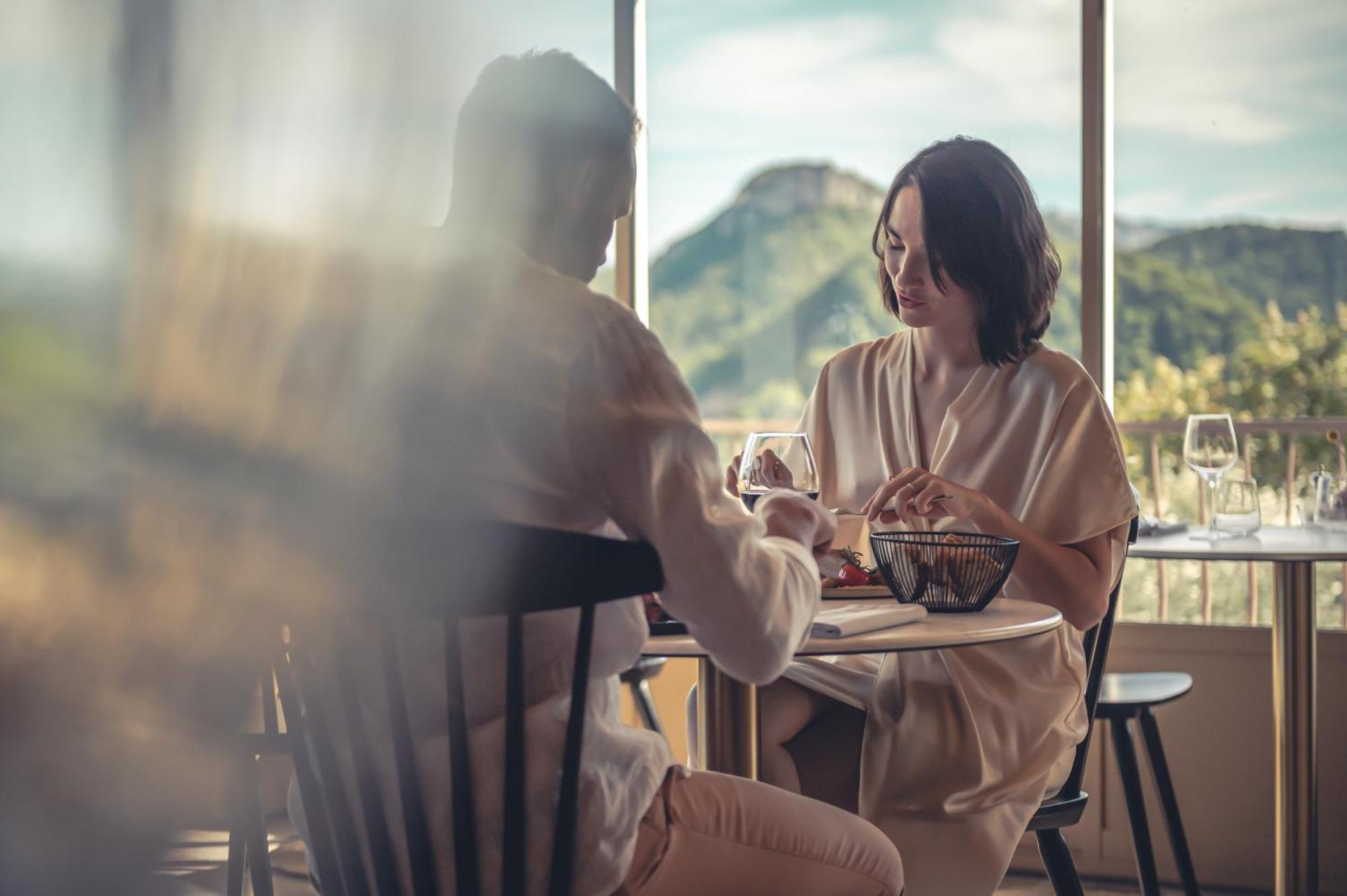 Logis Hotel Restaurant Le Plantevin Propiac Εξωτερικό φωτογραφία