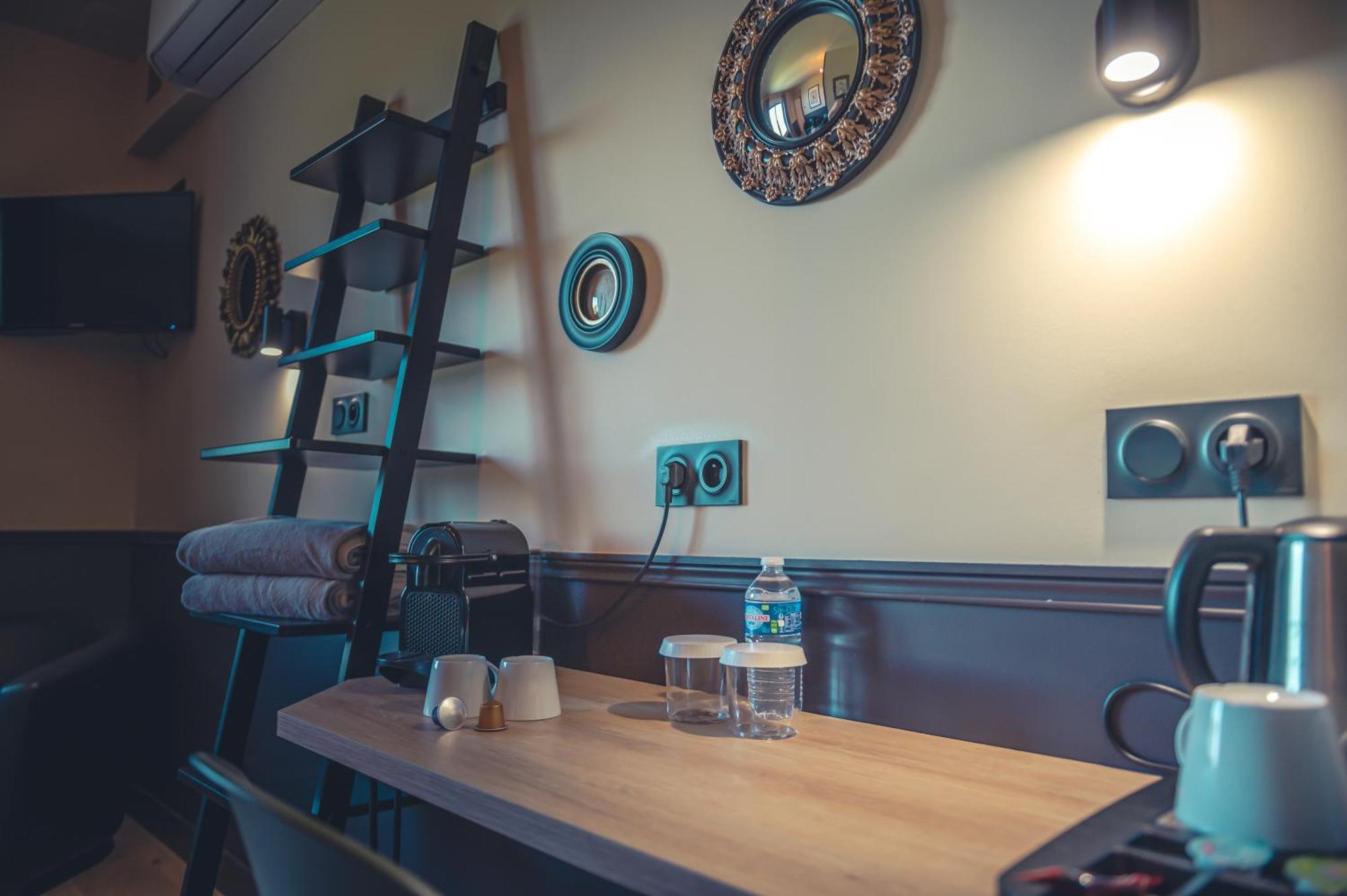 Logis Hotel Restaurant Le Plantevin Propiac Εξωτερικό φωτογραφία