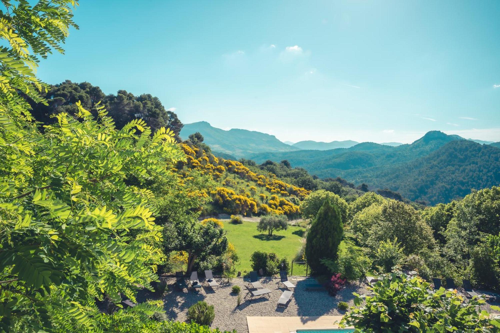 Logis Hotel Restaurant Le Plantevin Propiac Εξωτερικό φωτογραφία